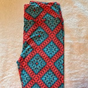 Lularoe One Size Leggings.